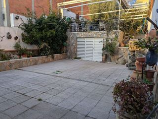 Casa pareada en venta en Riera Alta - Llatí en Santa Coloma de Gramanet