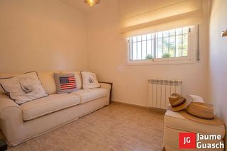 Casa pareada en venta en Els Munts en Torredembarra