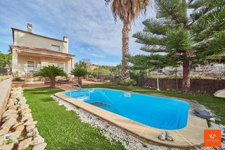 Chalet en venta en Les Brises de Calafell - Segur de Dalt en Calafell