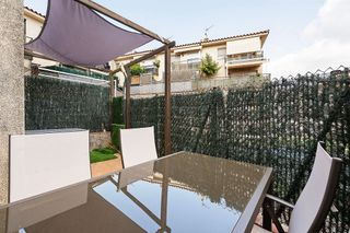 Casa adosada en venta en Sant Andreu de la Barca