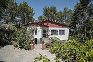 Chalet en venta en Corbera de Llobregat