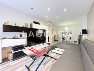 Piso en venta en Montigalà -Sant Crist en Badalona
