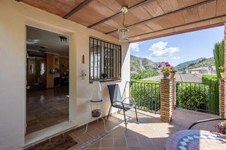 Chalet en venta en Cenes de la Vega