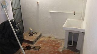 Chalet en venta en La Granja-La Colina-Los Pastores en Algeciras