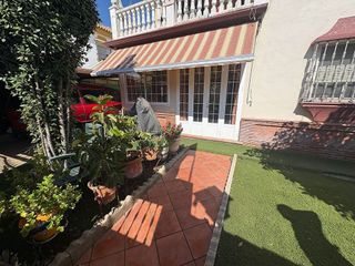 Chalet en venta en Sanlúcar la Mayor