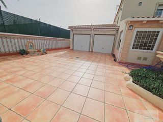 Chalet en venta en La Siesta - El Salado - Torreta en Torrevieja