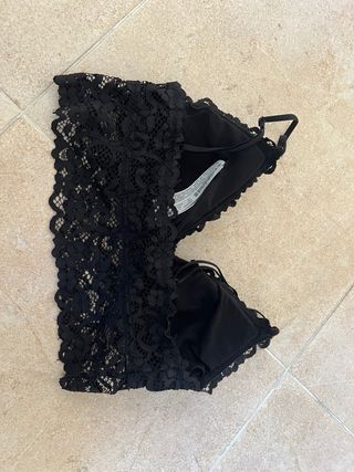 Top lencero encaje Oysho negro