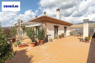 Ático en venta en Zubia (La)