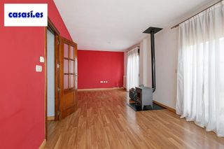 Ático en venta en Zubia (La)