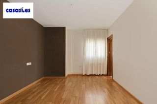 Ático en venta en Zubia (La)