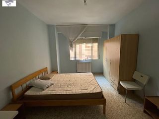 Piso en venta en Feria en Albacete