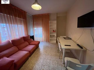 Piso en venta en Feria en Albacete