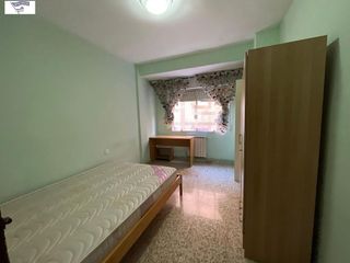 Piso en venta en Feria en Albacete