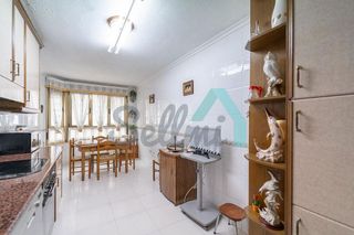 Piso en venta en El Llano en Gijón