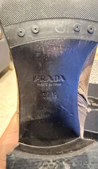 Botas altas Prada marrones