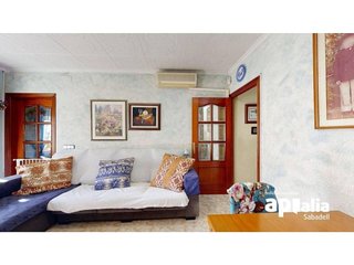 Casa en venta en Creu de Barberà en Sabadell