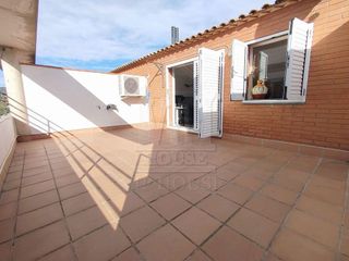 Casa adosada en venta en Montigalà -Sant Crist en Badalona