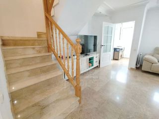 Casa adosada en venta en Montigalà -Sant Crist en Badalona