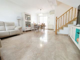 Casa adosada en venta en Montigalà -Sant Crist en Badalona