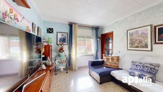 Chalet en venta en Creu de Barberà en Sabadell