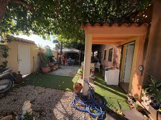 Chalet en venta en La Siesta - El Salado - Torreta en Torrevieja