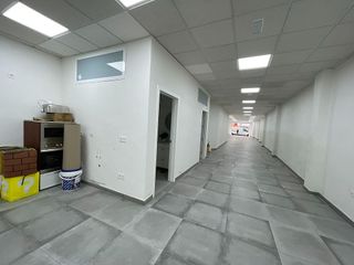 Local comercial en alquiler en Camas