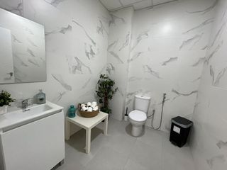 Local comercial en alquiler en Camas