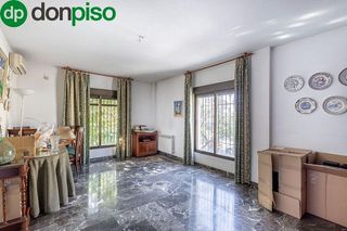 Chalet en venta en Ogíjares