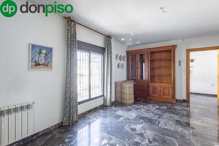 Chalet en venta en Ogíjares