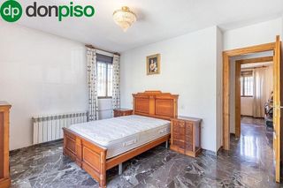 Chalet en venta en Ogíjares