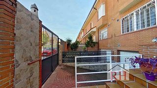Casa adosada en venta en El Pilar - Bripac en Alcalá de Henares