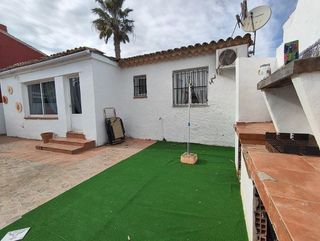 Casa adosada en venta en Les Marines/Las Marinas en Dénia