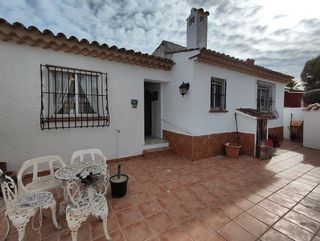 Casa adosada en venta en Les Marines/Las Marinas en Dénia