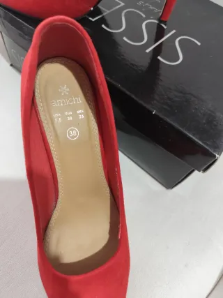 Zapatos de tacón  rojos
