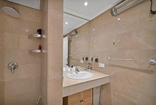 Piso en venta en San Luis de Sabinillas en Manilva