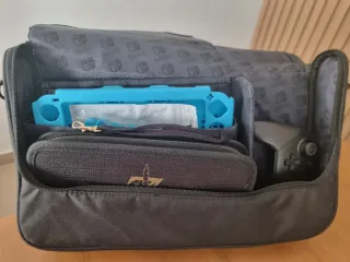 Nintendo Switch Azul/Rojo Neón 32GB + Extras