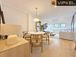 Piso en venta en Cuatro Caminos - Plaza de la Cubela en Coruña (A)