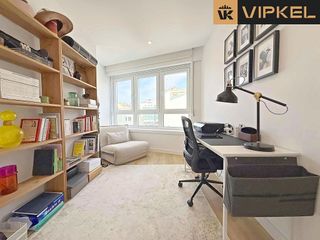 Piso en venta en Cuatro Caminos - Plaza de la Cubela en Coruña (A)