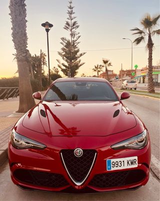 Alfa Romeo Giulia Quadrifoglio - Nacional