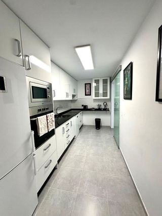 Piso en venta en Zona Puerto Deportivo en Fuengirola