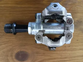 Pedales Shimano PD-M540 color plata
