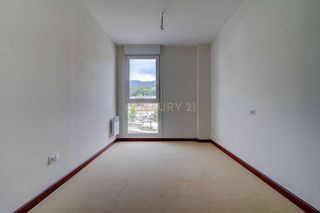 Piso en venta en Zalla