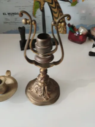 Portavelas de bronce estilo antiguo