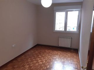 Piso en venta en Pumarín en Gijón