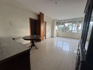 Piso en venta en Centro en Almería