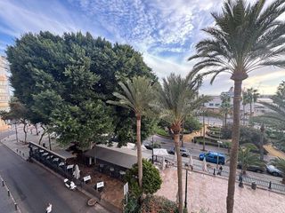 Piso en venta en Centro en Almería