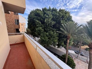 Piso en venta en Centro en Almería