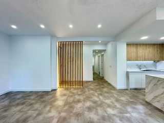 Piso en venta en Praza España - Casablanca en Vigo