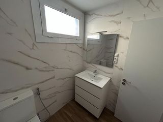 Piso en venta en El Bon Pastor en Barcelona