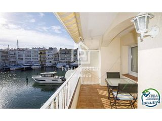 Piso en venta en Empuriabrava en Castelló d´Empúries